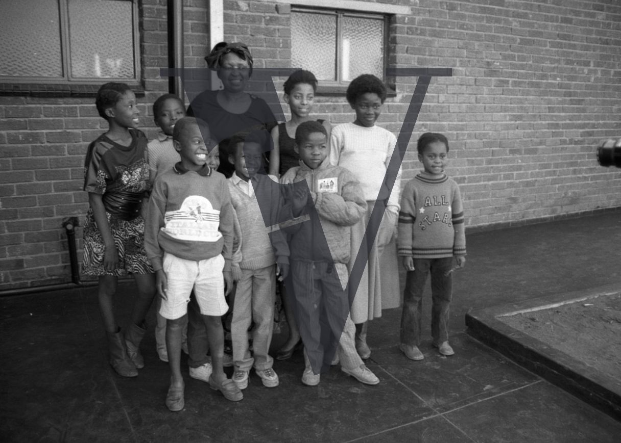 Dolly Rathebe and friends, Mabopane, Gauteng, children, school.