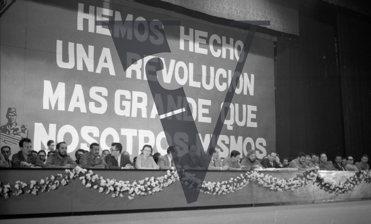 Cuba, Fidel Castro conference speech, banner, Hemos Hecho Una Revolucion Mas Grande Que Nosotros Mismos.