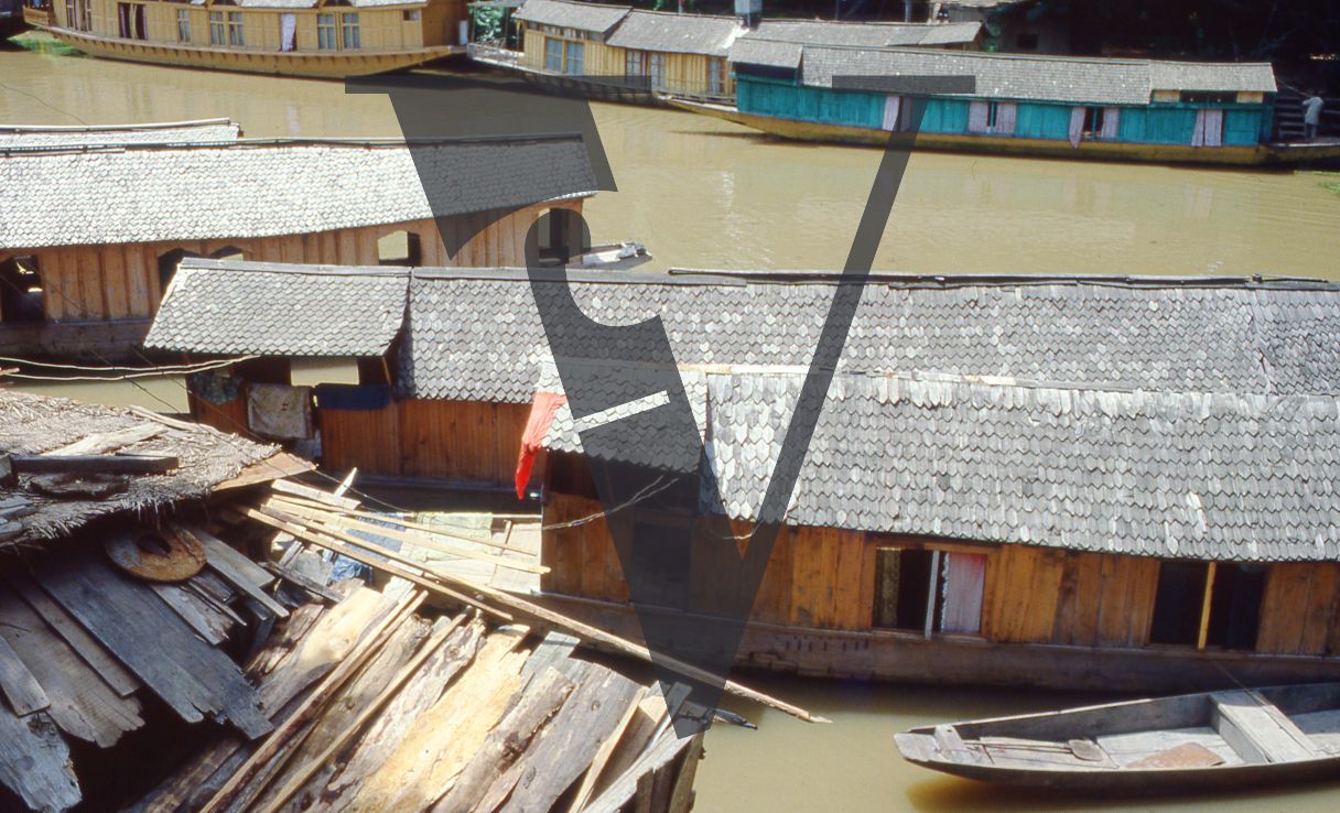 Kashmir, Houseboat roofs.