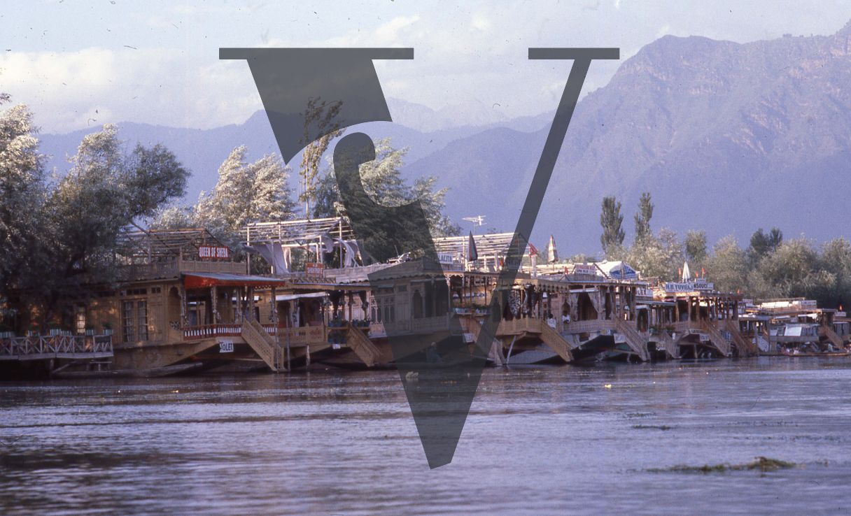 Kashmir, Houseboats in a row.