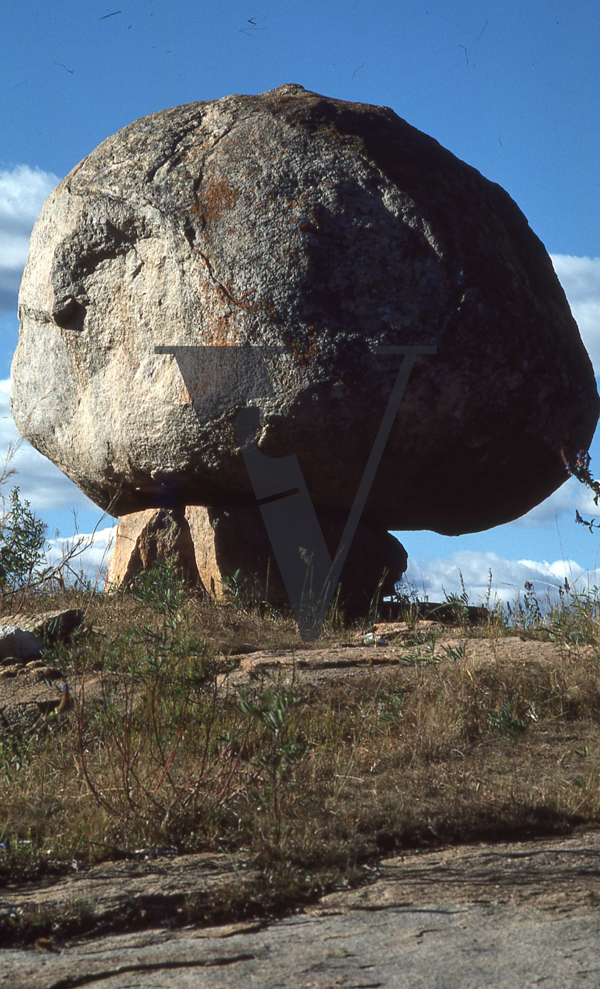 Rhodesia, landscape, boulder, full shot.