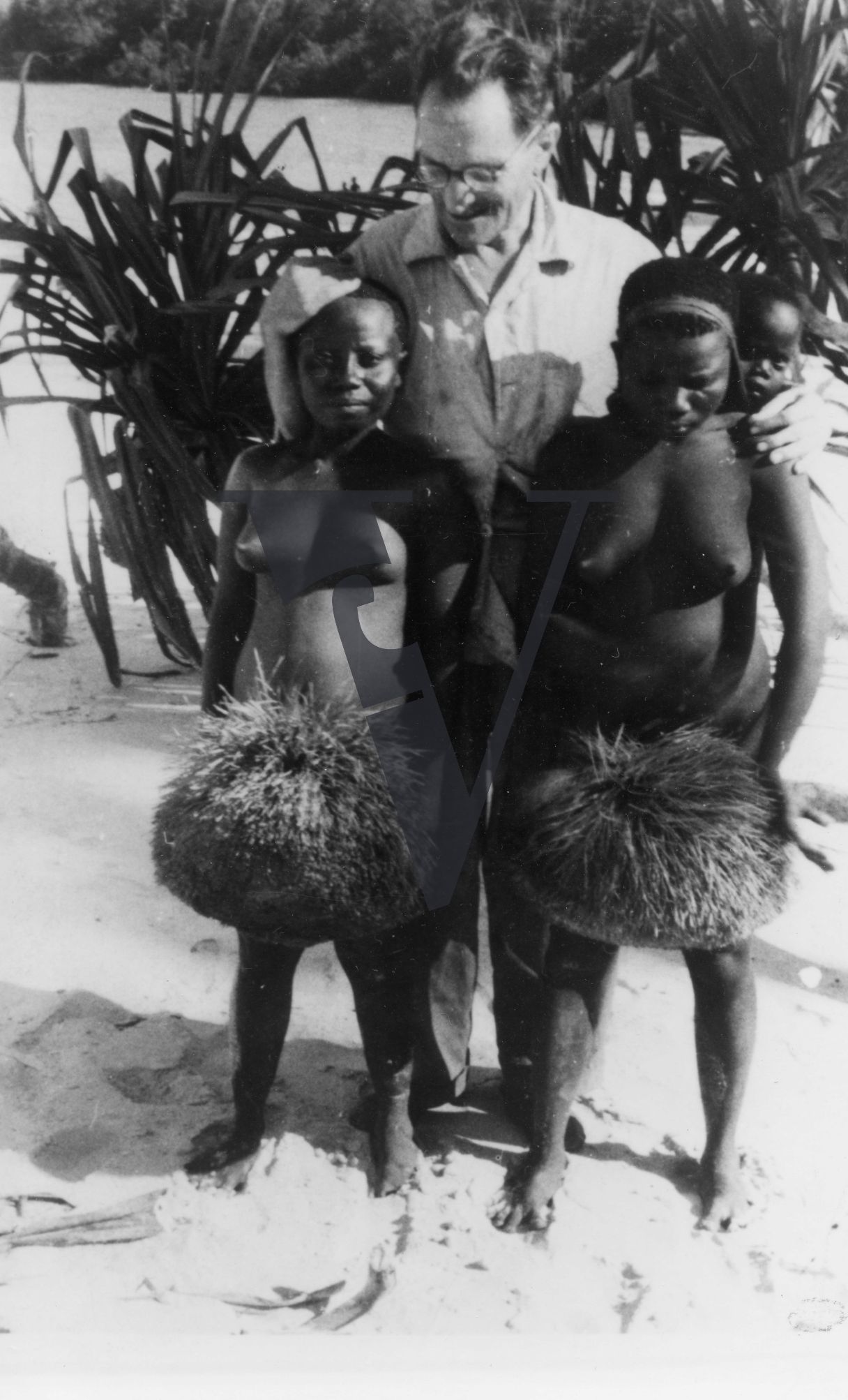 Siliva The Zulu, Production still, Lidio Cipriani, Andaman Islanders.