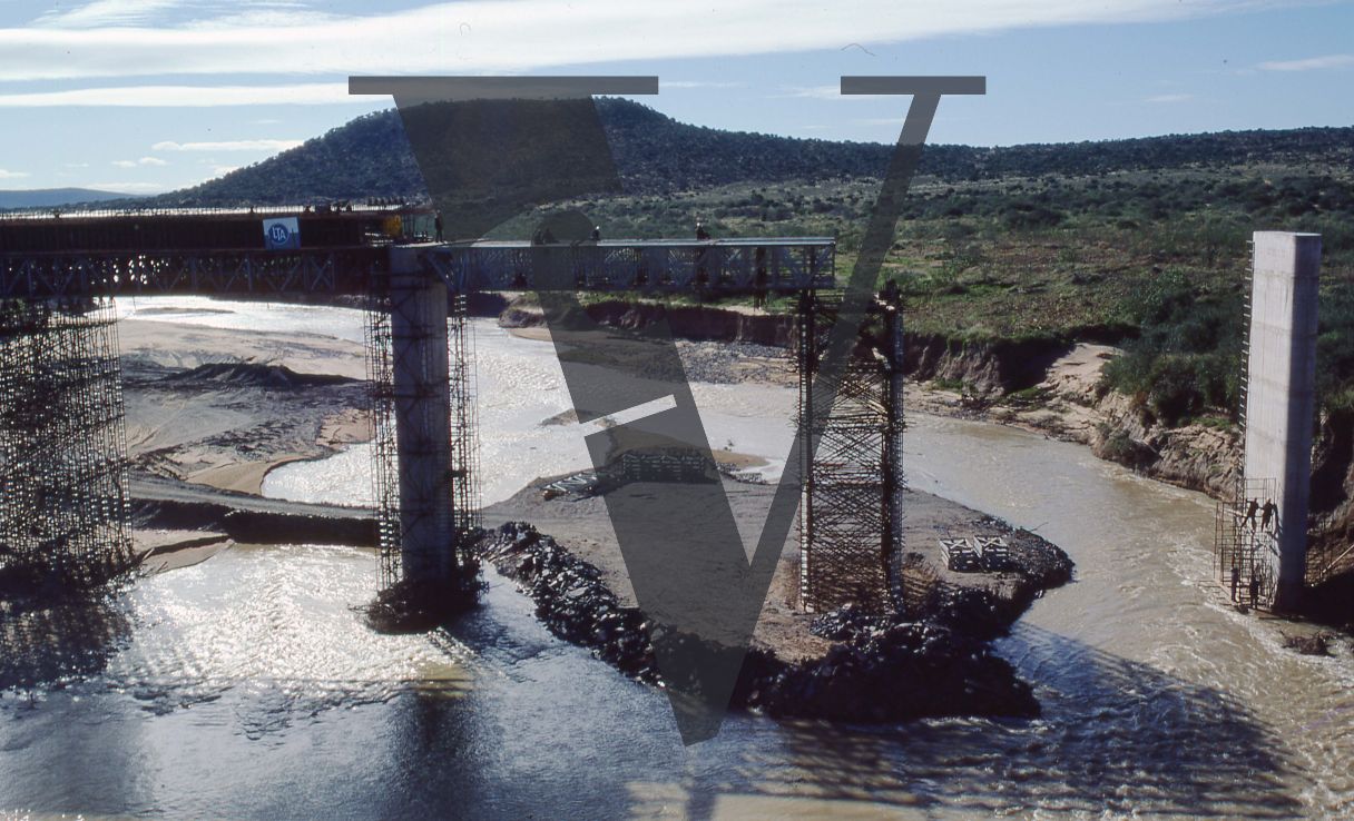 South Africa, Eastern Cape, Great Fish River bridge in construction.
