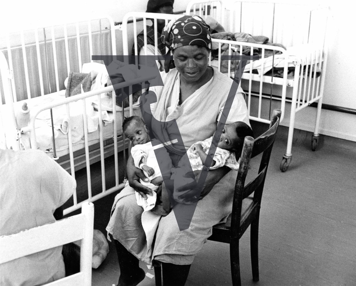 Zululand, hospital, nurse with twins,.