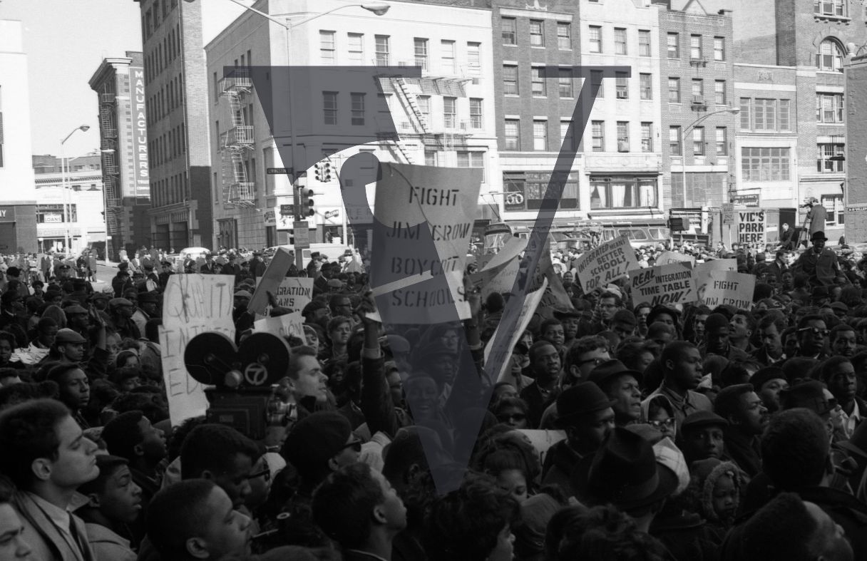 New York protest demo, wide shot, Fight Jim Crow Boycott Schools sign.